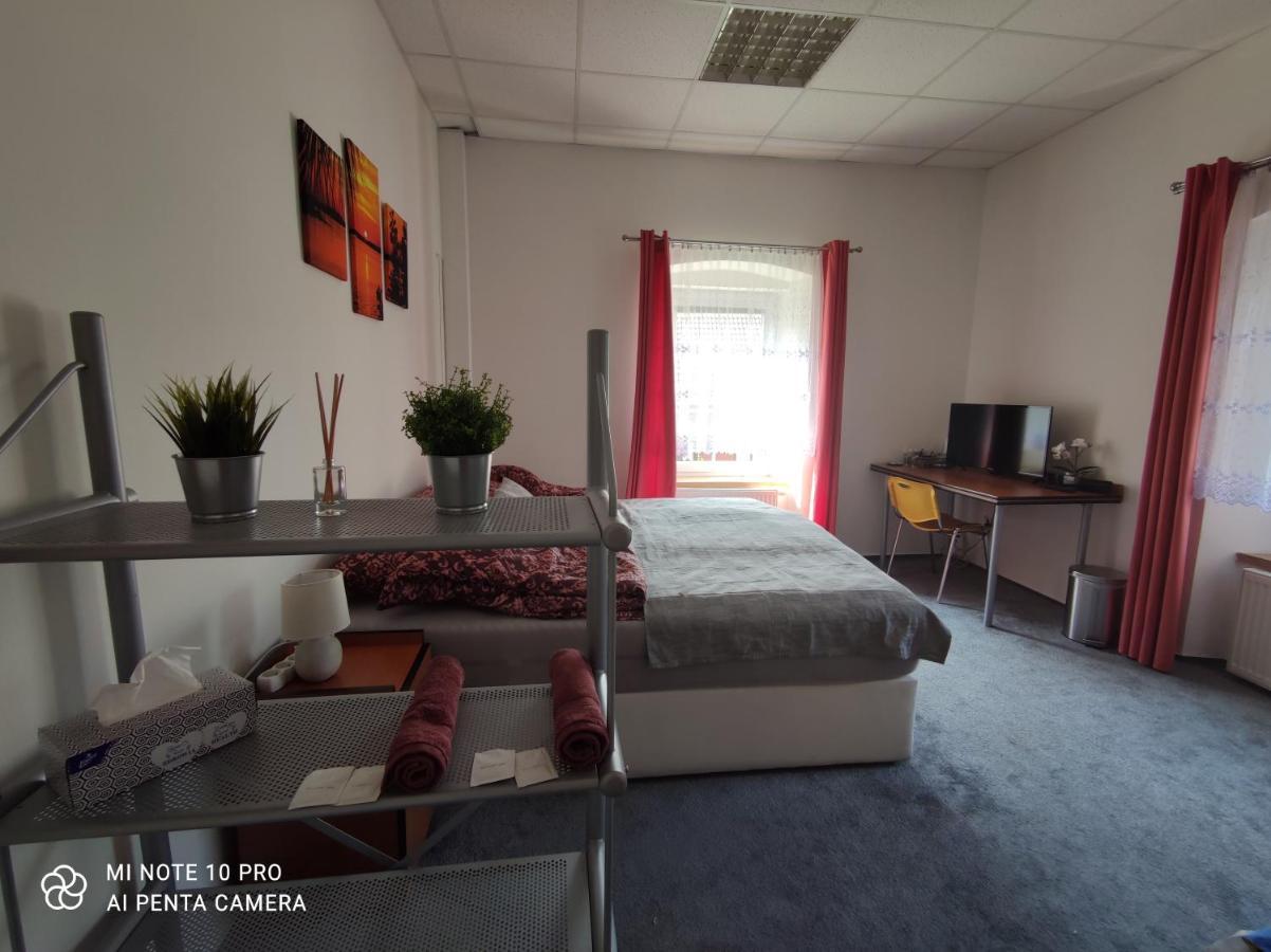 B&B Royal Liberty Usti nad Labem Ngoại thất bức ảnh