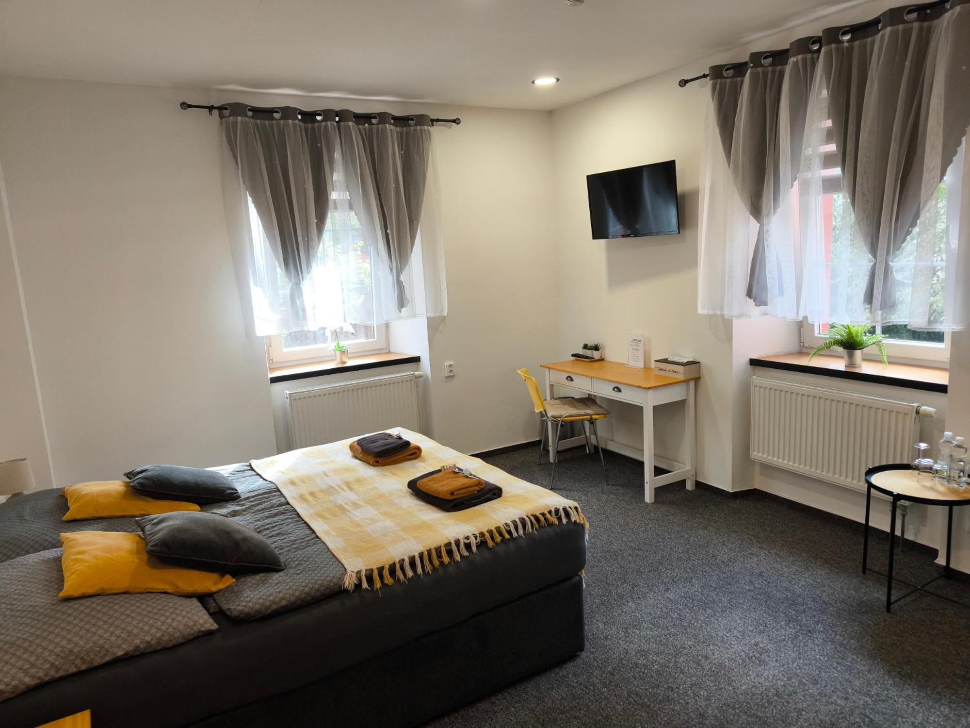 B&B Royal Liberty Usti nad Labem Ngoại thất bức ảnh